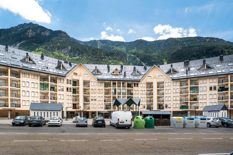 El Refugio De La Ardilla, Apartamento Canfranc-Estacion Exterior photo